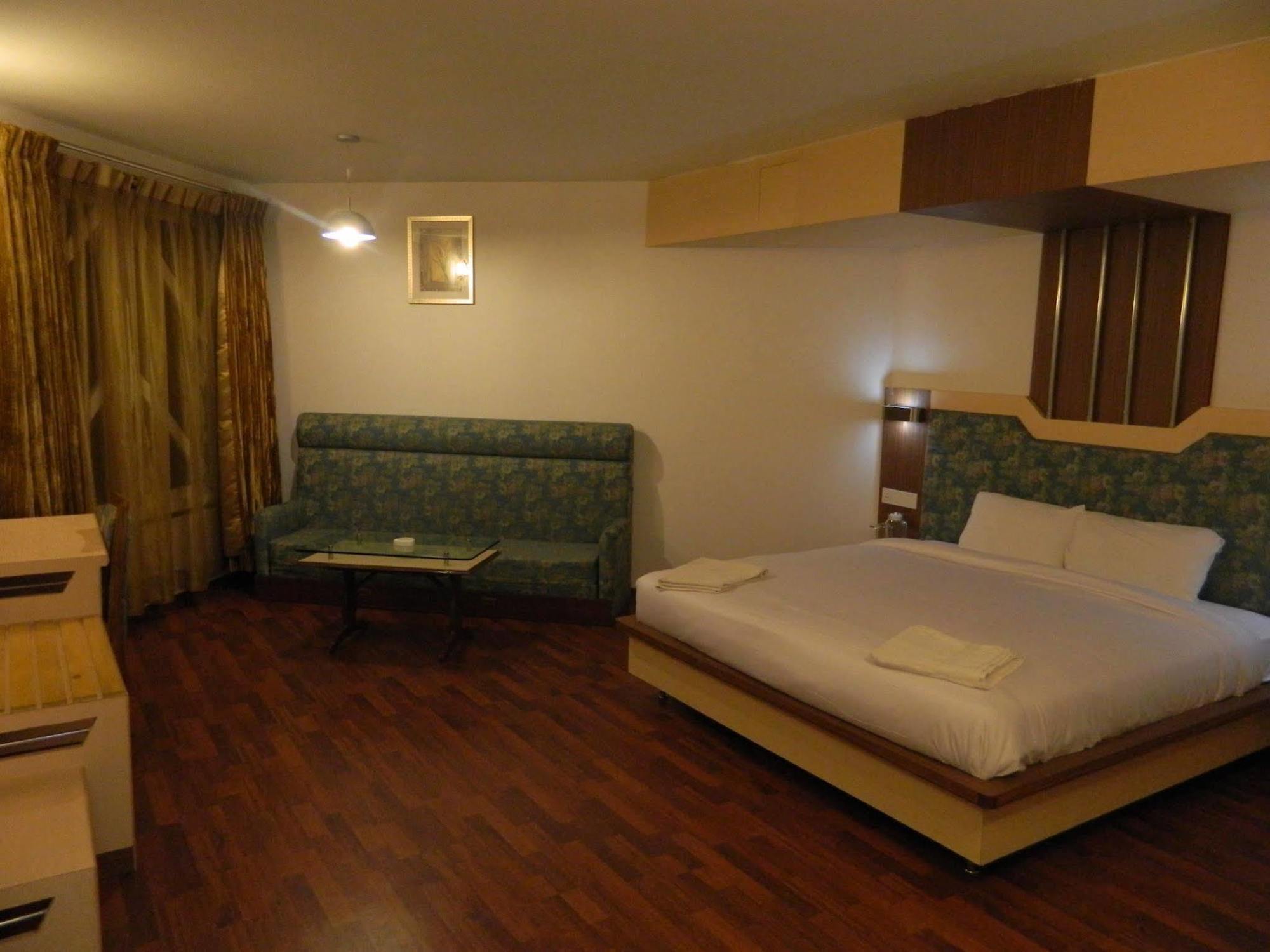 Pleasant Stay Kodai Hotel Pvt. Ltd. Кодайканал Екстериор снимка